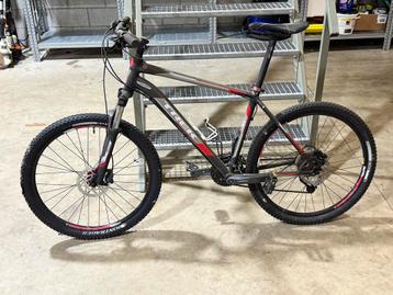 Trek 4300 Mountainbike beschikbaar voor biedingen