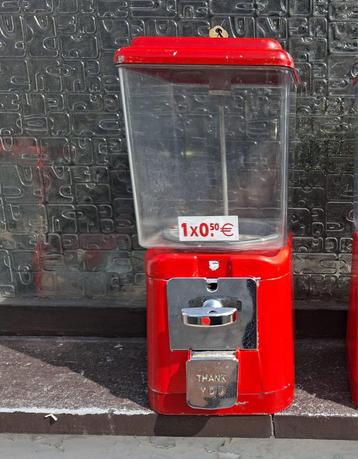 oude metalen Brabo kauwgom automaat beschikbaar voor biedingen