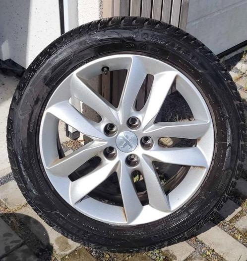 Jantes Peugeot d'origine 508/308 + goodyear hiver + visserie, Auto-onderdelen, Banden en Velgen, Velg(en), Winterbanden, 17 inch