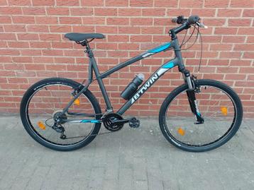 Te koop b'twin decathlon Rockrider 340 bike beschikbaar voor biedingen