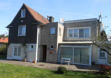 Villa 3 façades +grand atelier à louer à proximité de l'OTAN, Bruxelles, En direct du propriétaire, 155 m², Bruxelles