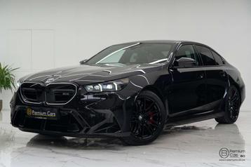 BMW M5 xDrive B&W / HUD / ACC / 360 / Bicolor / Pano beschikbaar voor biedingen