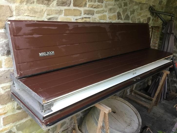 Porte de garage, Doe-het-zelf en Bouw, Deuren en Vliegenramen, Gebruikt, Garagedeur, Minder dan 200 cm, 120 cm of meer, Metaal