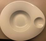 12 assiettes en porcelaine Porvasal Espagne, Ophalen, Gebruikt, Bord(en), Effen