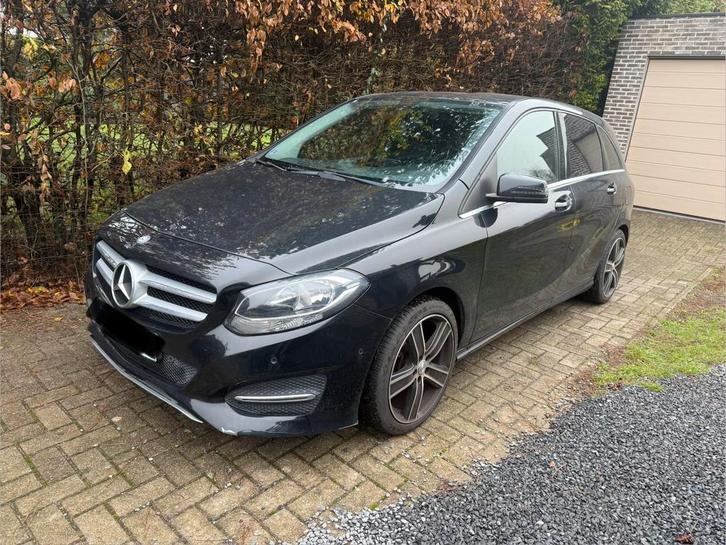 Mercedes B 180, benzine, 90dkm!, Auto's, Mercedes-Benz, Particulier, Te koop, B-Klasse, ABS, Airbags, Airconditioning, Bluetooth