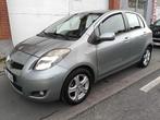 Toyota yaris 13 VVTI boîte de vitesses automatique, Autos, Toyota, Argent ou Gris, Achat, 5 portes, Berline