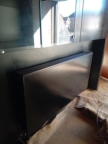 Radiator zwart gelakt Vasco Flatline Isoplaat 120x60x10 beschikbaar voor biedingen