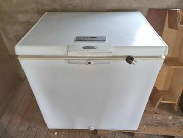 Diepvries Koffermodel Whirlpool 6th Sense beschikbaar voor biedingen