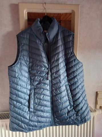 Mooie bodywarmer, maat 48 beschikbaar voor biedingen