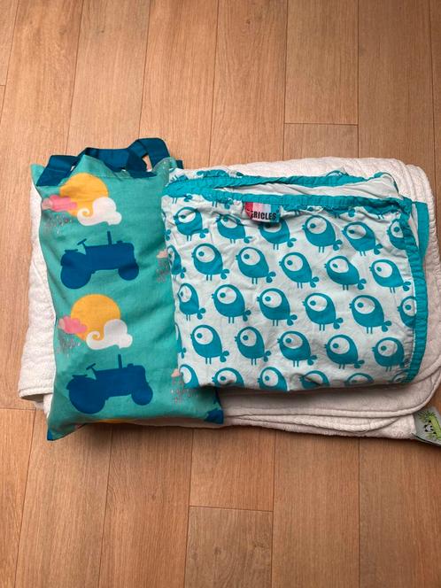Dekbed en lakenset 140x 100, Kinderen en Baby's, Kinderkamer | Beddengoed, Zo goed als nieuw, Dekbedovertrek, Ophalen