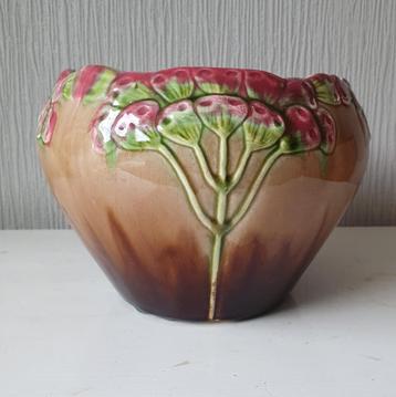 Orchies majollica bloempot Art Nouveau ca 1920-1930 beschikbaar voor biedingen