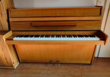 Piano Hupfeld Carmen disponible aux enchères