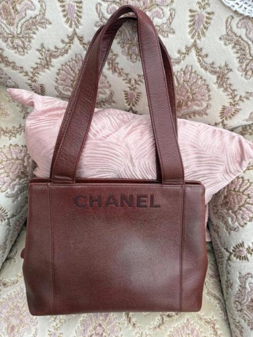 Chanel authentiek vintage tas, Handtassen en Accessoires, Tassen | Damestassen, Gebruikt, Handtas, Bruin, Ophalen of Verzenden