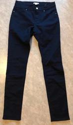 Nieuwe donkerblauwe broek van H&M, Kleding | Dames, Broeken en Pantalons, Maat 38/40 (M), Verzenden