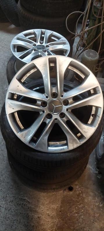 4 Mercedes-velgen met Michelin-banden, gemonteerd in balans  beschikbaar voor biedingen