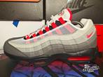 Nike Air Max 95 'Solar Red' EU44 2018, Kleding | Heren, Schoenen, Zwart, Nike, Ophalen of Verzenden, Zo goed als nieuw