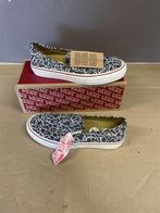 Vans Slip-on textured qaves trainers maat 43, Kleding | Heren, Ophalen of Verzenden, Zo goed als nieuw