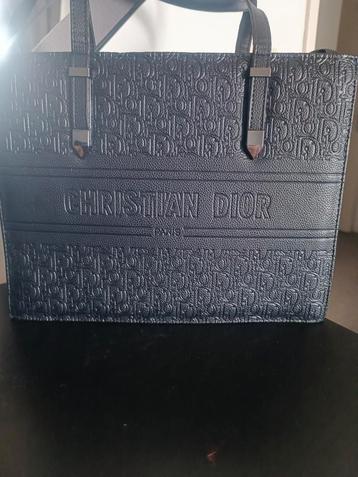 Dames tas NIEUW Christian Dior beschikbaar voor biedingen