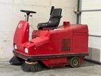 RCM R703 36V opzit veegmachine (nieuwe accu’s)