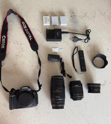 Canon EOS 700D + 2 lenzen + accessoires Uitstekende staat beschikbaar voor biedingen