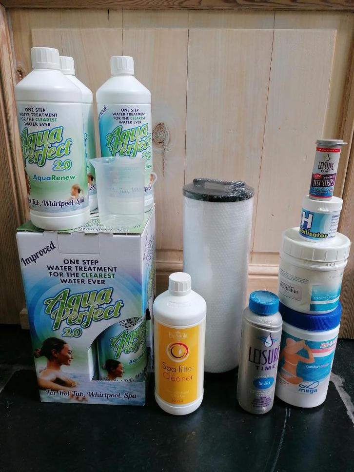 Lot jacuzzi onderhoud producten, Tuin en Terras, Bubbelbaden en Hottubs, Nieuw, Filter, Ophalen of Verzenden