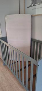 Baby - Peuterbed, Ophalen, Zo goed als nieuw, Matras