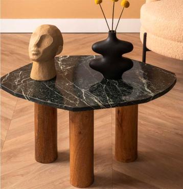 Table bois et marbre beschikbaar voor biedingen