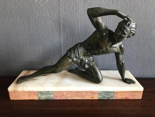 Art Deco Sculptuur Jean De Roncourt Jr.30 Gesigneerd, Antiek en Kunst, Kunst | Beelden en Houtsnijwerken, Ophalen of Verzenden
