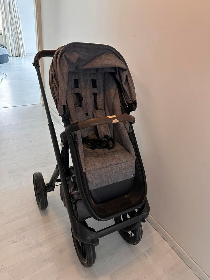 Dubatti stroller one E5, Kinderen en Baby's, Buggy's, Zo goed als nieuw, Voetenzak, Ophalen