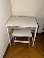 Bureau enfant et tabouret, Enlèvement, Comme neuf, Table(s)
