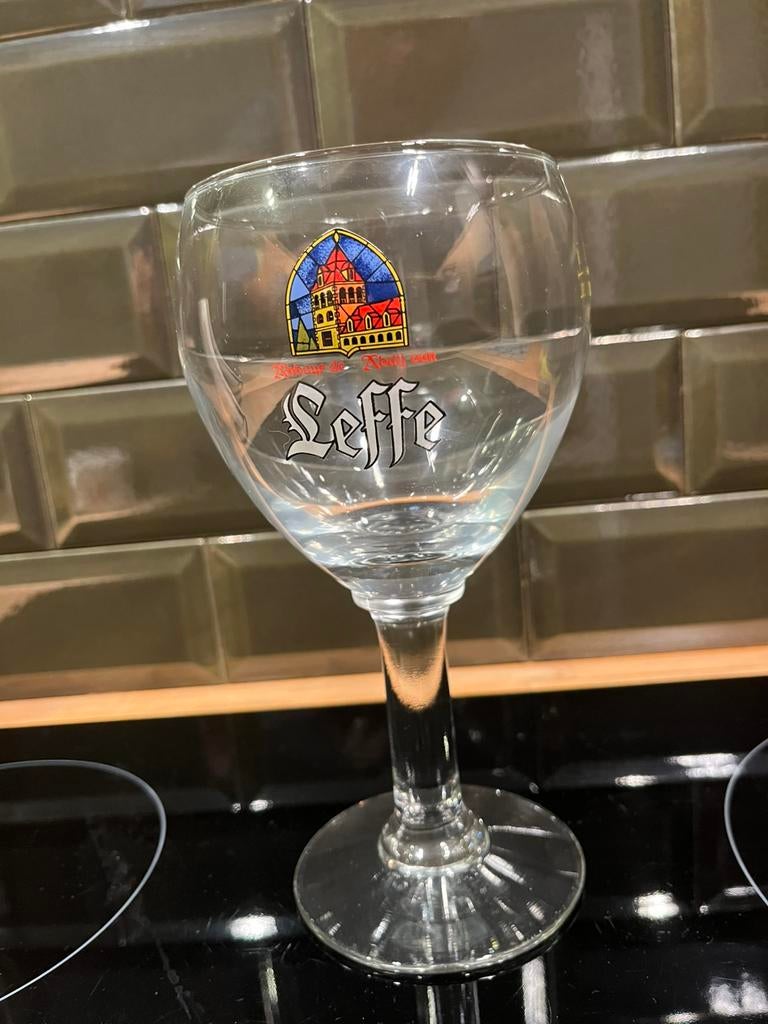 Verres à leffe ( 5 pieces ), Collections, Verres & Petits Verres, Enlèvement