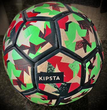 KIPSTA VOETBAL beschikbaar voor biedingen