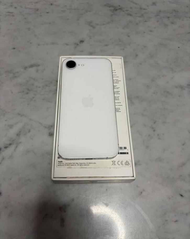 Iphone 16 e 128gb, Telecommunicatie, Mobiele telefoons | Apple iPhone, Zo goed als nieuw, iPhone 16, Ophalen