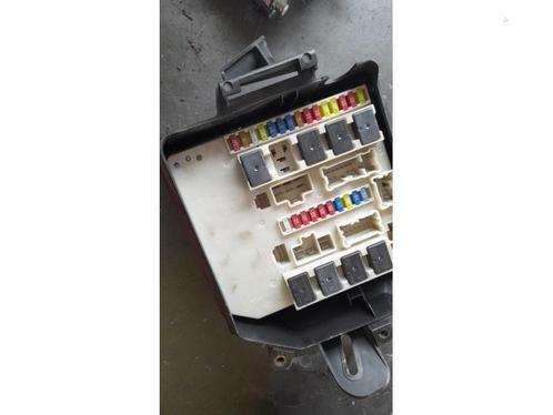 Zekeringkast van een Renault Modus, Auto-onderdelen, Elektronica en Kabels, Renault, Gebruikt, 3 maanden garantie, Ophalen of Verzenden