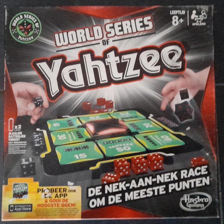 YATHZEE - WORLDSERIES, Hobby en Vrije tijd, Gezelschapsspellen | Bordspellen, Ophalen of Verzenden