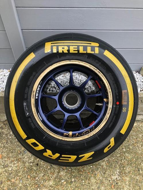 Formule 1 velg RedBull STR7, Verzamelen, Automerken, Motoren en Formule 1, Zo goed als nieuw, Formule 1, Ophalen