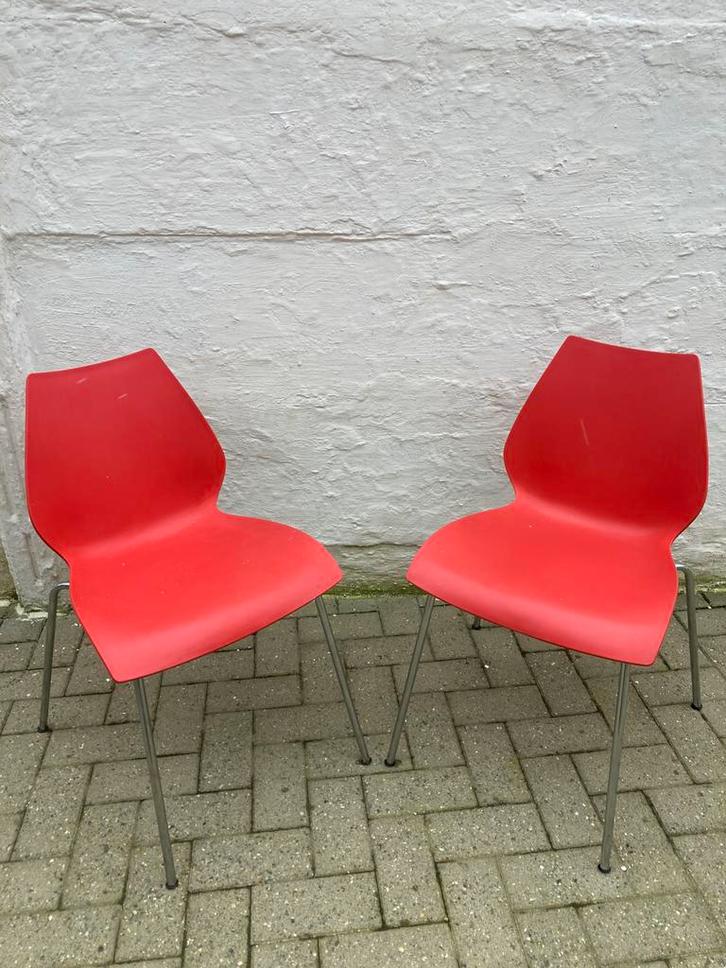 Kartell Maui rood, Huis en Inrichting, Stoelen, Gebruikt, Twee, Kunststof, Rood, Ophalen