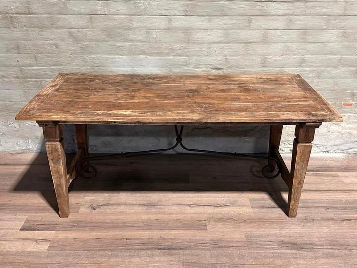 Antieke Spaanse broodtafel - 185 x 90 cm + 78 cm hoog, Antiquités & Art, Antiquités | Meubles | Tables, Enlèvement ou Envoi