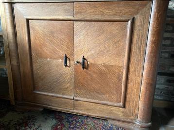 oude commode beschikbaar voor biedingen