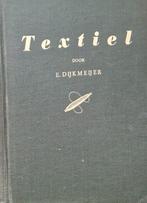 Textiel door E. Dijkmeijer, Boeken, Ophalen, Zo goed als nieuw