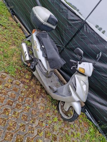 Broemer 125 cc beschikbaar voor biedingen