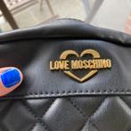 Zeer mooie heuptas “love Moschino, Handtassen en Accessoires, Tassen | Damestassen, Ophalen of Verzenden, Zo goed als nieuw