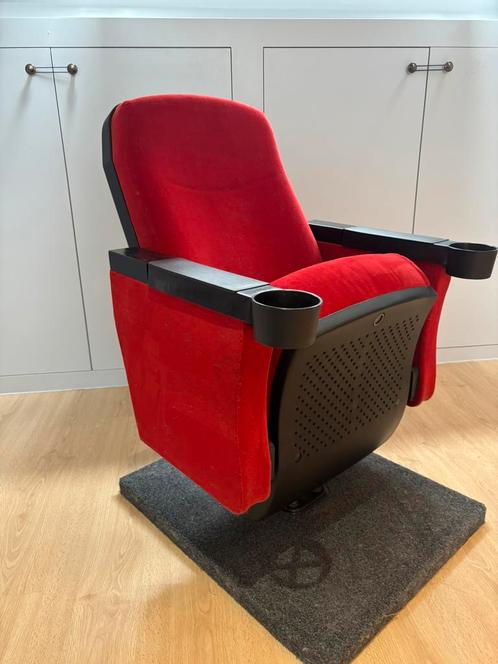 Home cinema stoel, Huis en Inrichting, Fauteuils, Zo goed als nieuw, Ophalen
