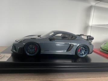 Porsche Cayman 718 GT4 RS 1:12 Spark beschikbaar voor biedingen