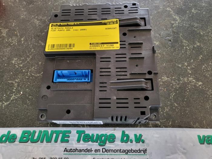 Module Bluetooth d'un Fiat Punto Grande, Autos : Pièces & Accessoires, Électronique & Câbles, Fiat, Utilisé, 3 mois de garantie