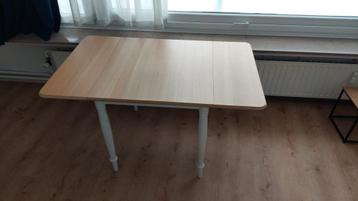 Vouwtafel in nieuwe staat! beschikbaar voor biedingen