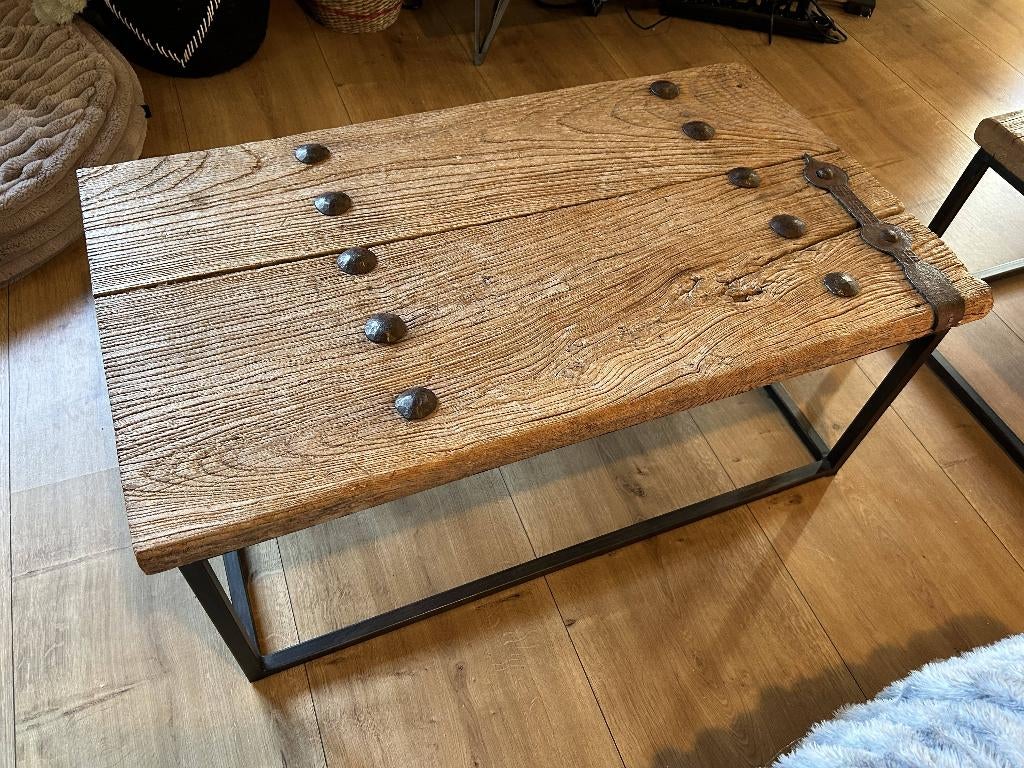 2 houten salontafels, Huis en Inrichting, Tafels | Salontafels, Gebruikt, Minder dan 50 cm, 50 tot 100 cm, 50 tot 100 cm, Rechthoekig
