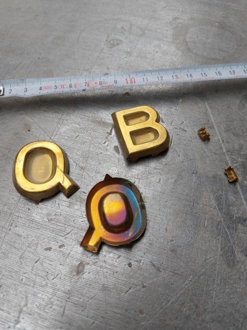 Messing letters en cijfers, Antiek en Kunst, Curiosa en Brocante, Ophalen