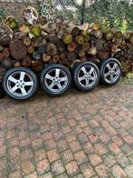 Set van winterbanden 205/55R16 op aluminium VW velgen, Auto-onderdelen, Banden en Velgen, Ophalen, Winterbanden, Velg(en)