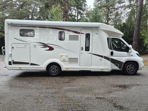 Eura Mobil Terrestra 720 EB Twinbed Solar TV 1eig, Caravans en Kamperen, Mobilhomes, Bedrijf, Half-integraal, Eura Mobil
